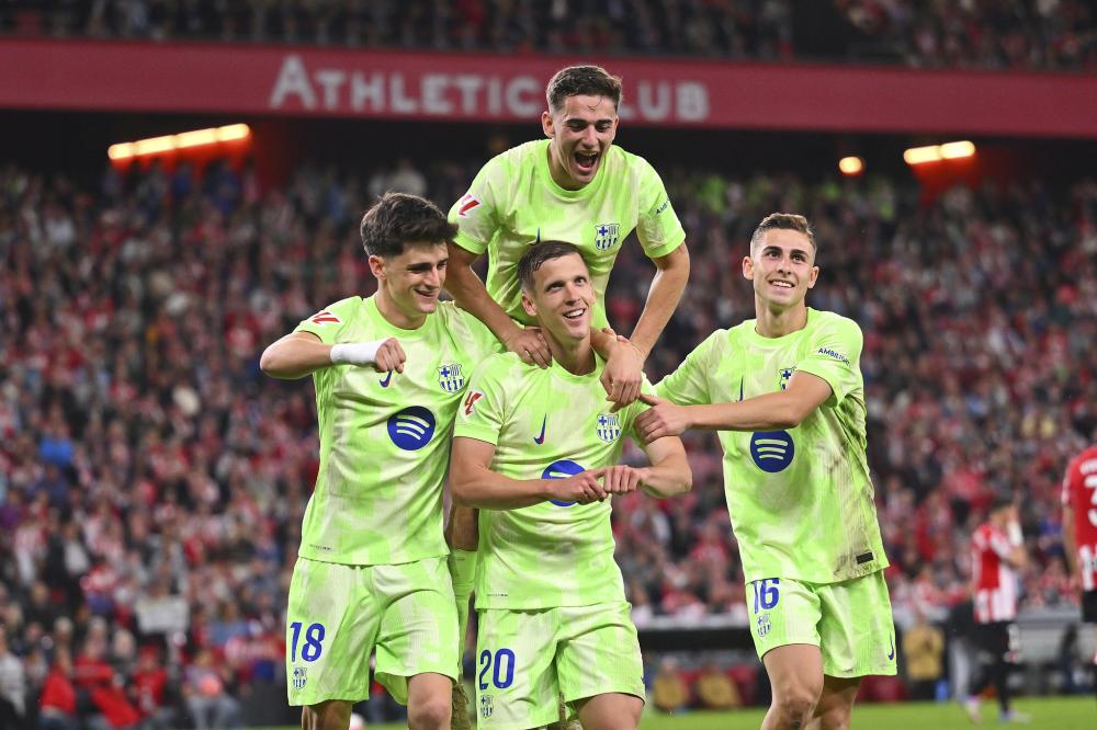 足球巴西名宿点评国足：需要更多年轻力量