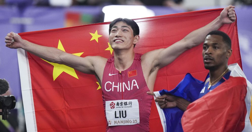 高效爆发！杜兰特17中11得到28分4篮板8助攻